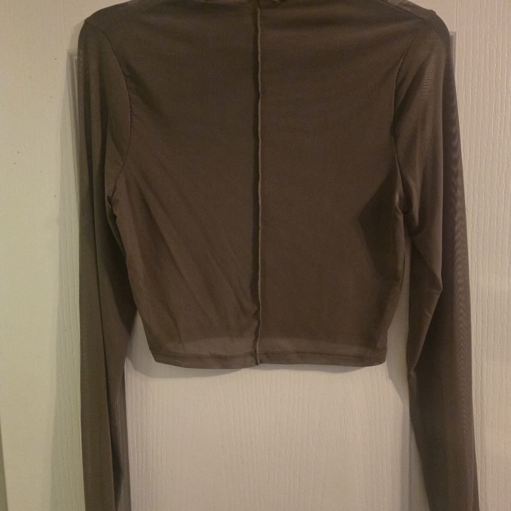 Elegant Green Long Sleeve Crop Top